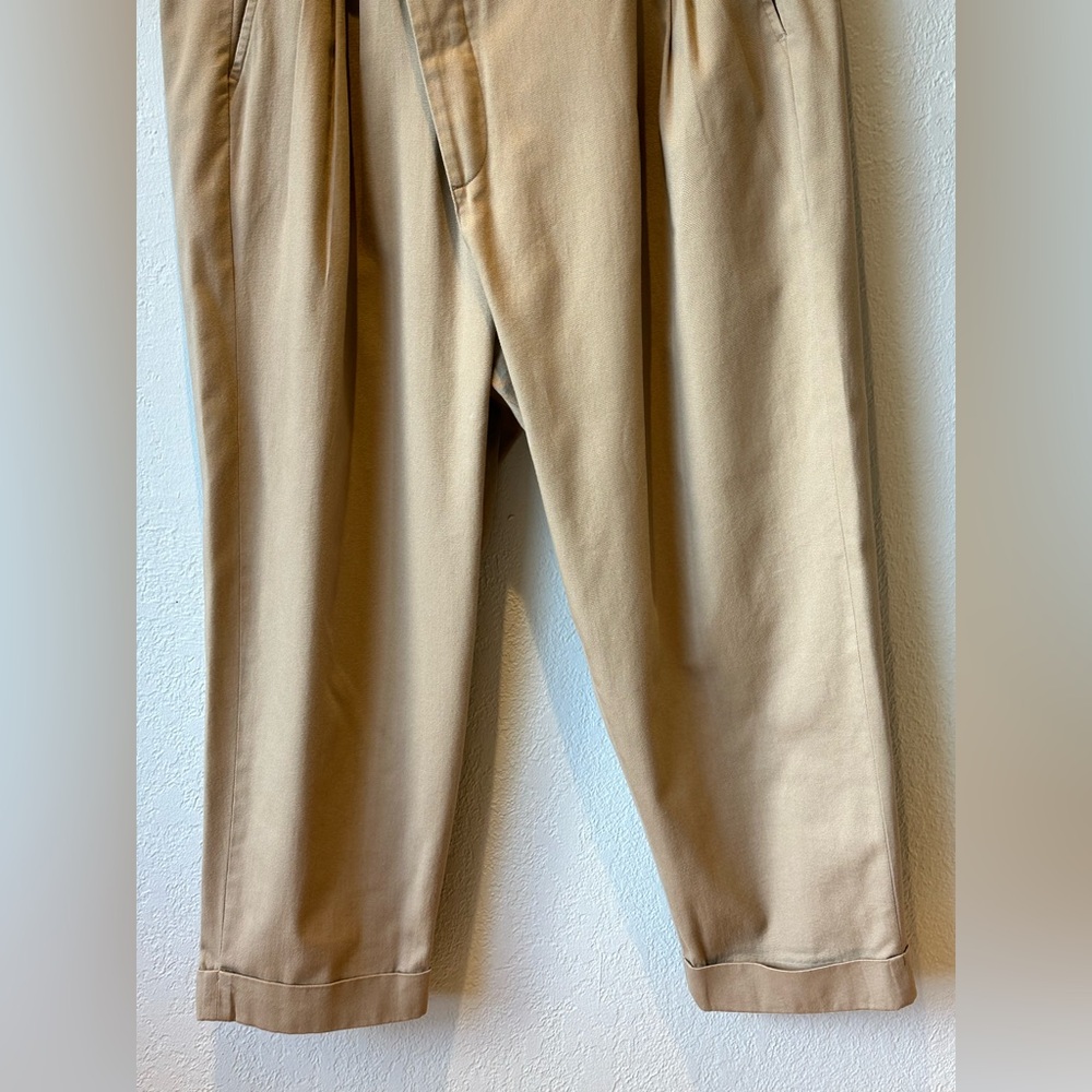 R13 Cropped Triple-pleat Crossover Trousers In Beige - Picture 7 of 16